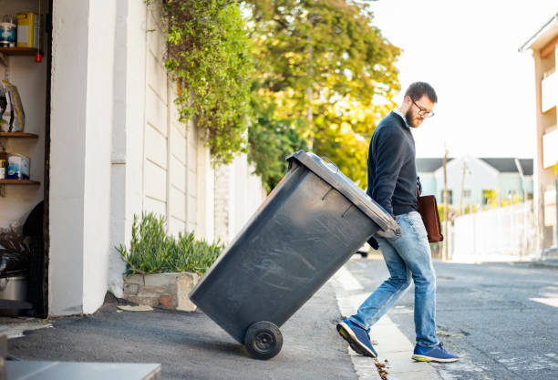 Best Yard Cleanup Services  in Lyndon, KS