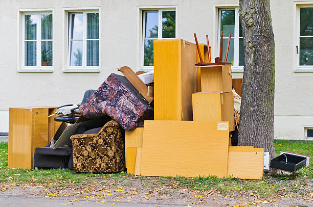 Best Construction Debris Removal  in Lyndon, KS